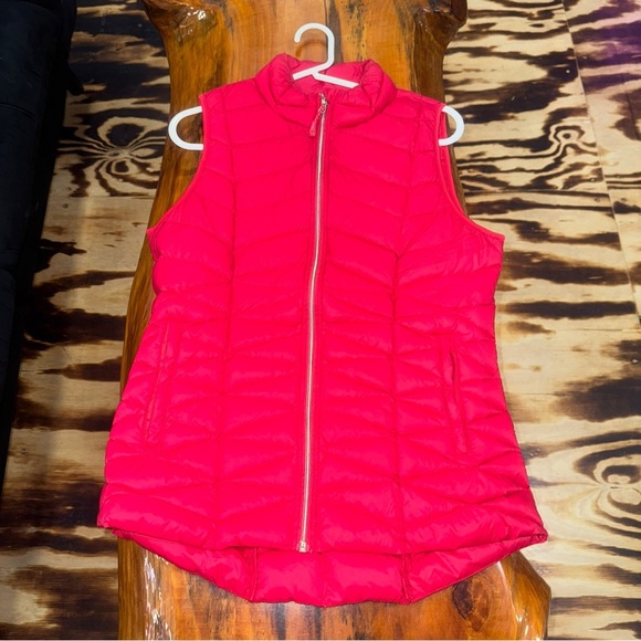 Red Quilted Puffer Vest with Stand-Up Collar - Picture 1 of 7